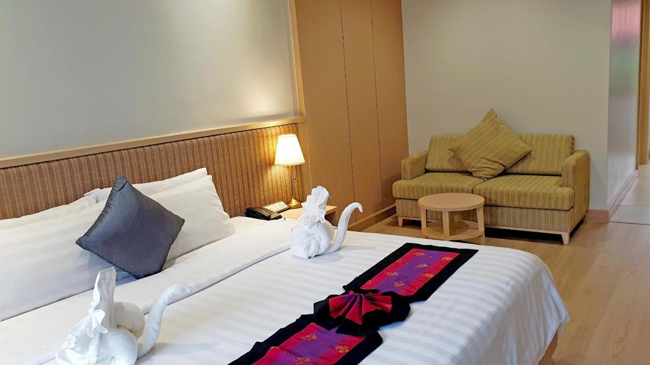Art Patong Residence Phuket Luaran gambar