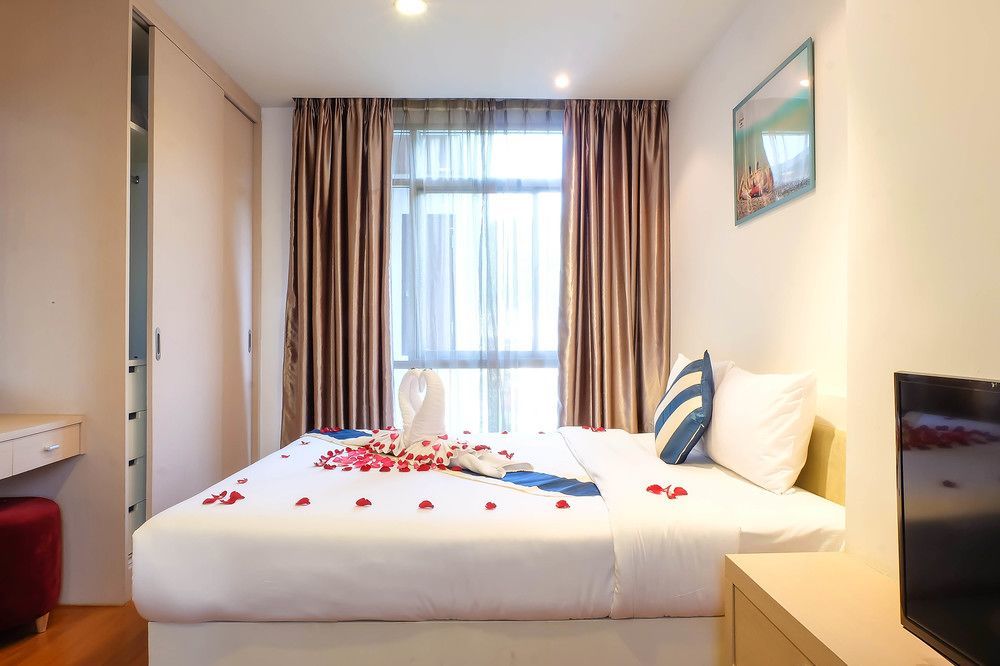 Art Patong Residence Phuket Luaran gambar